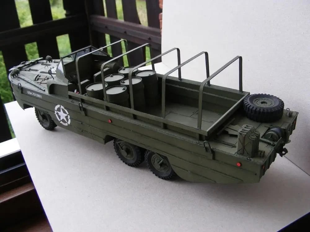 US ARMY WW2 DUCK  DUKW Amphibious Truck 1:25 DIY Paper Model Kit Puzzles Handmade Toy DIY - image 4