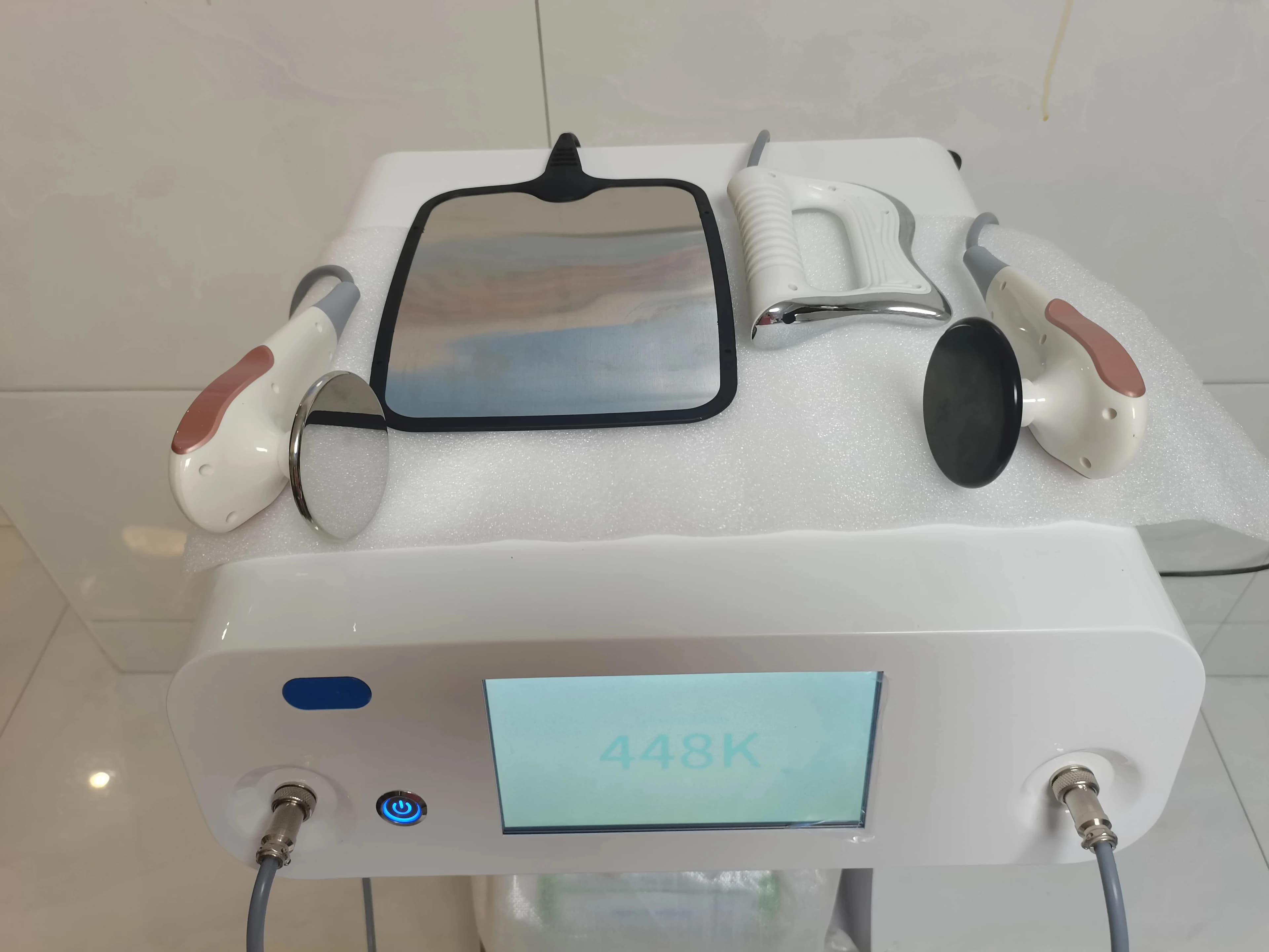 INDIBA Spain Technology 448K Tecar Cavitation Health and Beauty Body Care System RET CET RF Slim Machine for Weight Loss 2024 - image 4