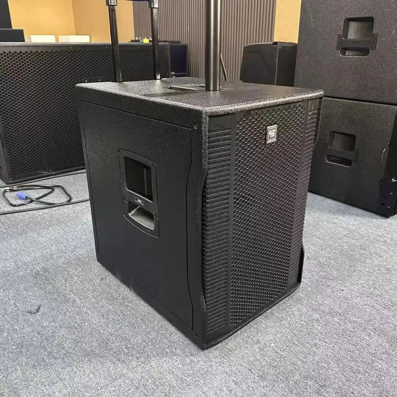 EVOX 12 Powered Column Speaker 8* 4 Inch DJ Sound System Active Two-way Array 1400W Rcf Speakers Pro Audio Column Speakers - image 5