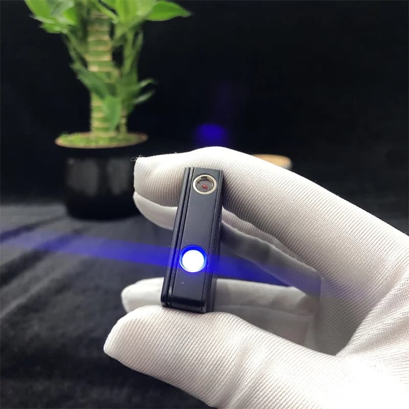 New metal green/red flame poker inflatable lighter, fashionable and cool windproof butane gas lighter, men's and women's gift - image 5