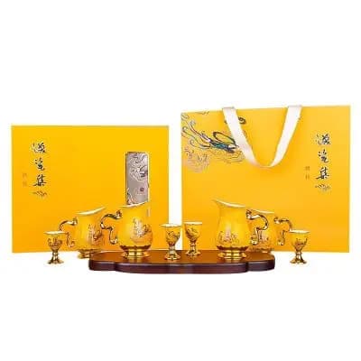 Moutai cultural tourism merchandise wine set, Moutai Huanci collection loose flower flying wine set gift box set, wine dispenser - image 3