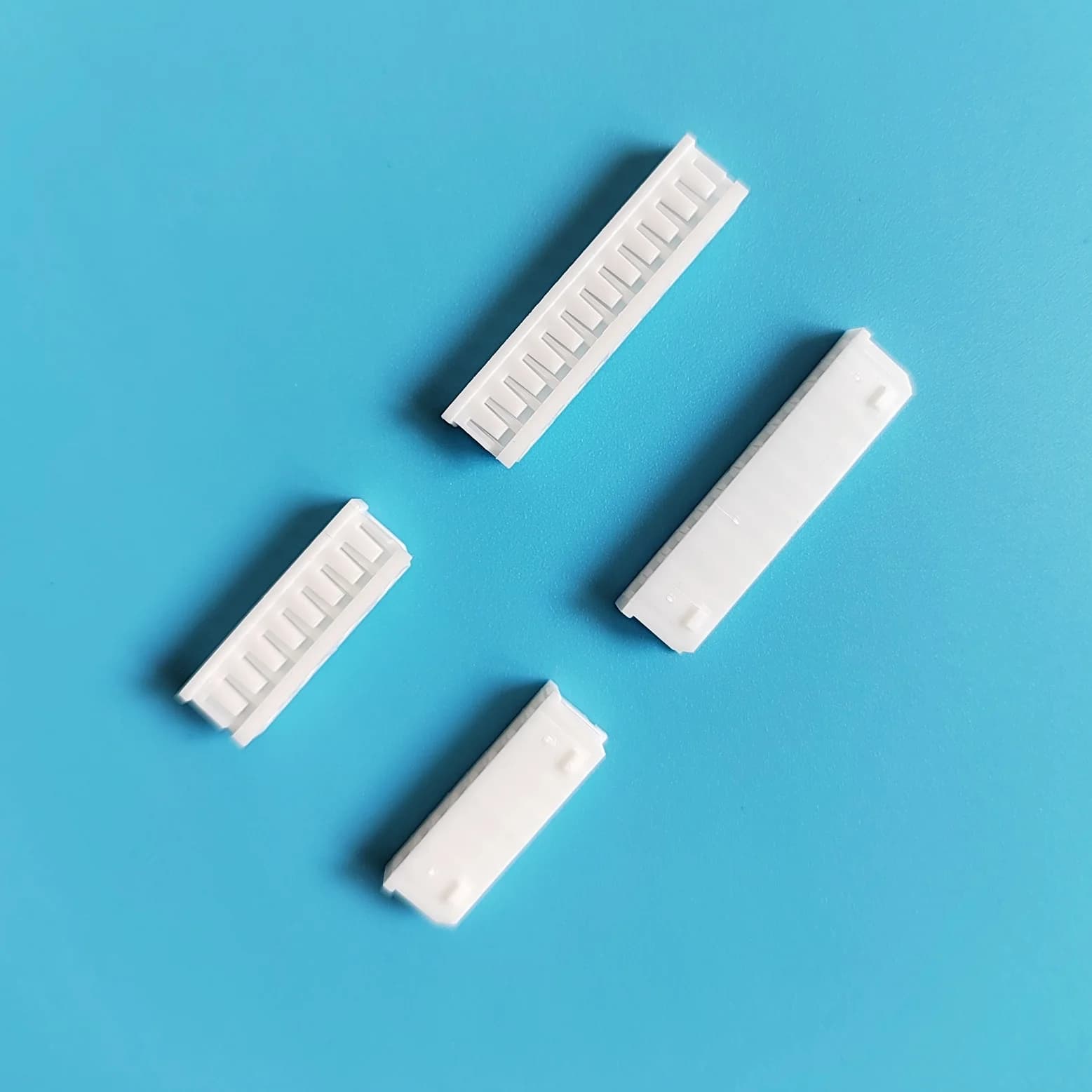 replaces 51065-0900,51065-1000,51065-1100,51065-1200,51065-1300,51065-1400,51065-1500,50212-8000,2.00mm Housing terminal