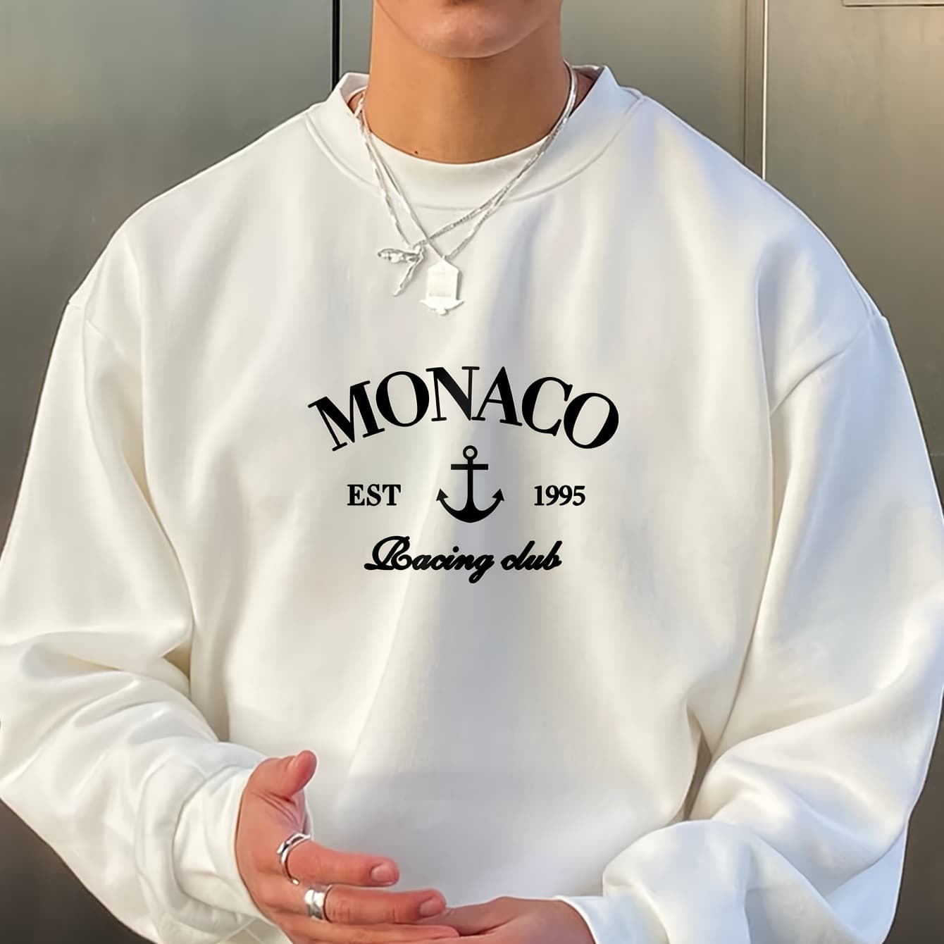 Men's Fashionable Creative Design Printed Long-Sleeve Loose-Fit Crew Neck Sweatshirt for Sports, Leisure, Commuting, and Versatile Wear