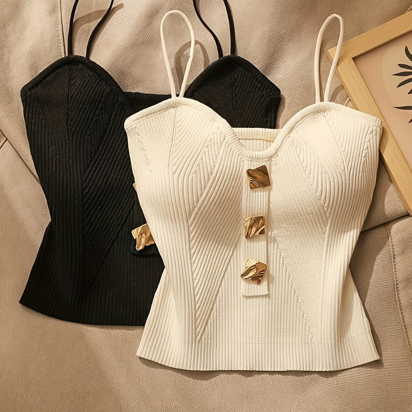 A Set Of Two Strapless Camisoles That Can Be Worn As Innerwear Or Outerwear, Sleeveless, Designed to Showcase The Back.