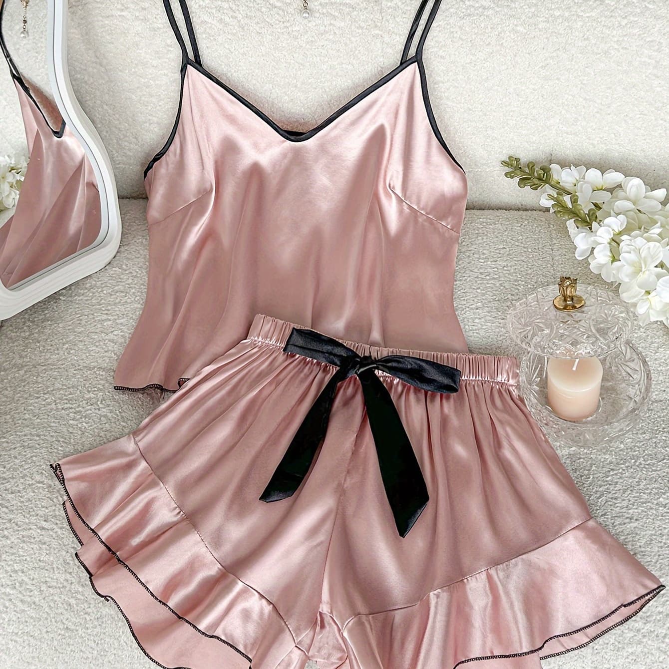 Valentine's Day Chic 2pcs Women's Satin Pajama Set - V-Neck Cami Top & Bow Shorts, Machine Washable, All-Season Comfort
